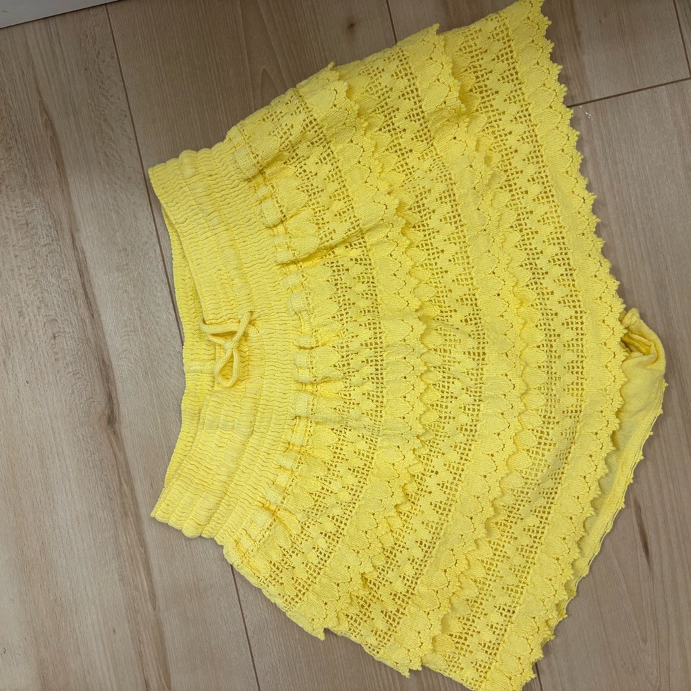 Blanco by nature Yellow Crochet Knit Women’s Shorts